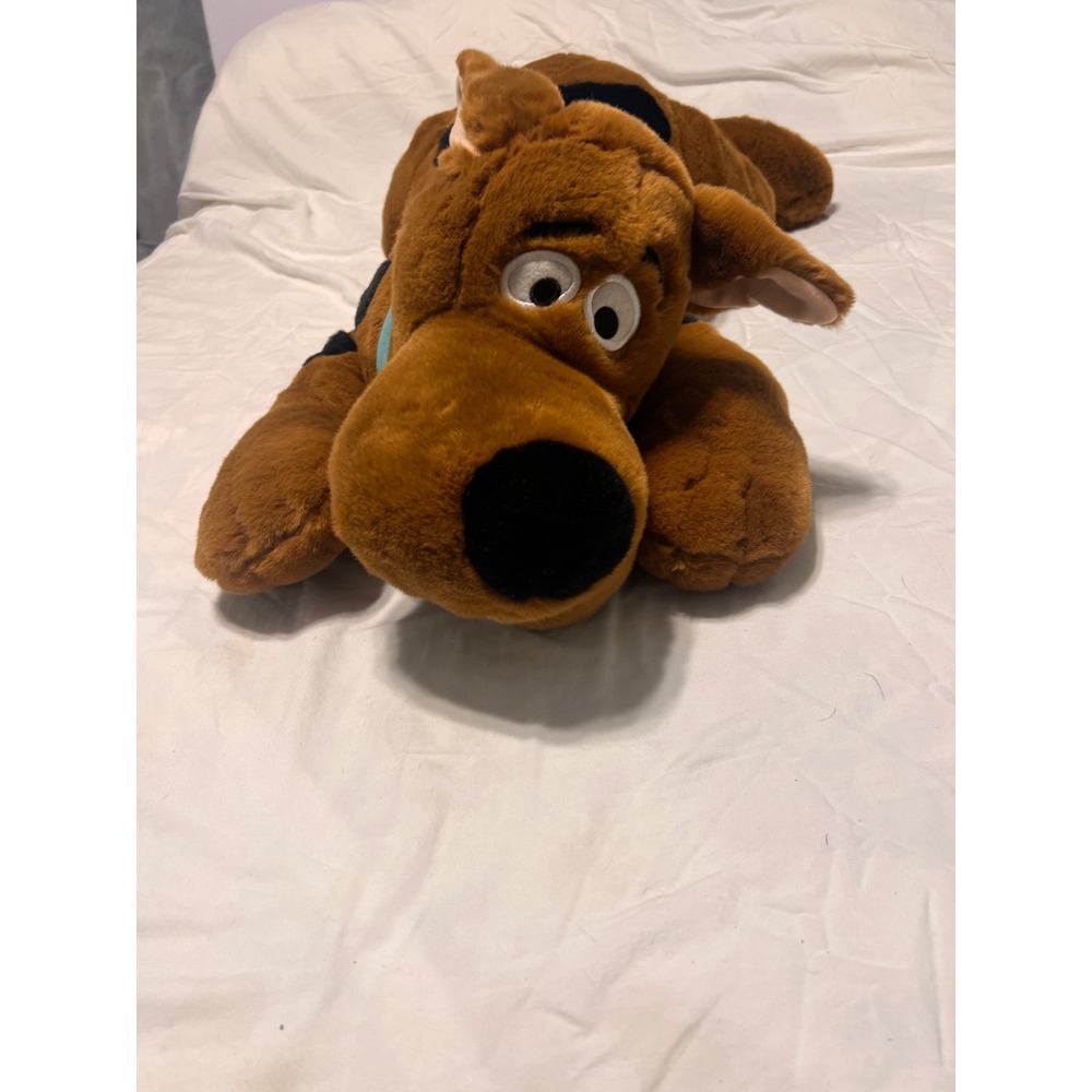 Scooby-Doo Large Plush Stuffed Animal Laying Brown Dog 28 Inch Mystery Inc